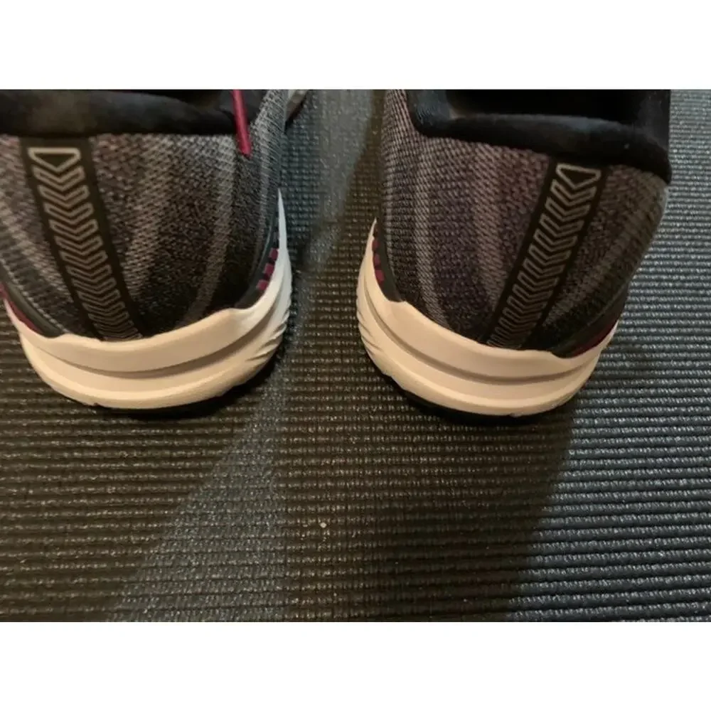 Womens's Brooks Ravenna 10 Running Sneakers Size 8